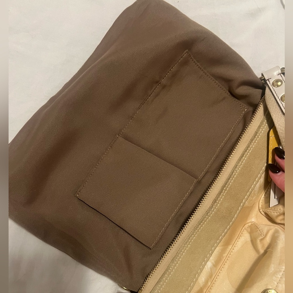 Vintage Coach jacquard canvas and leather crossbody - Picture 7 of 16